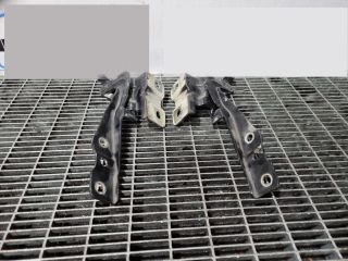 bontott KIA SORENTO Motorháztető Zsanér Pár