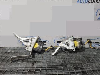 bontott KIA SORENTO Motorháztető Zsanér Pár