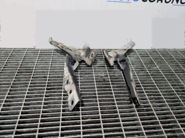 bontott KIA SORENTO Motorháztető Zsanér Pár