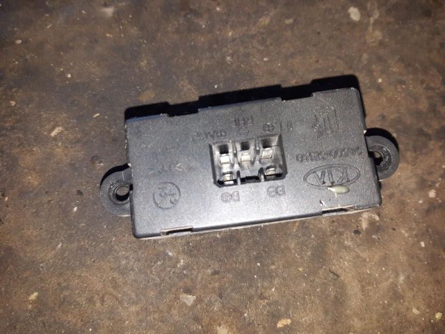 bontott KIA SORENTO Multifunkciós Kijelző