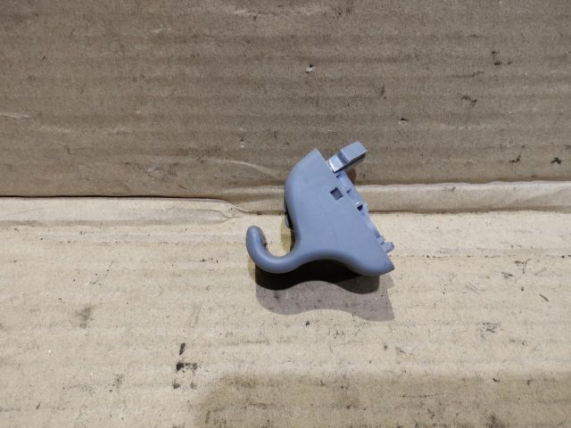 bontott KIA SORENTO Napellenző Tartó (Pozíciófüggetlen)