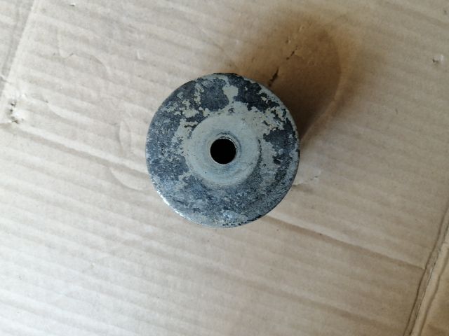 bontott KIA SORENTO Nyomatéktartó Bak