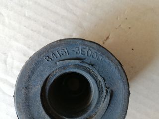 bontott KIA SORENTO Nyomatéktartó Bak