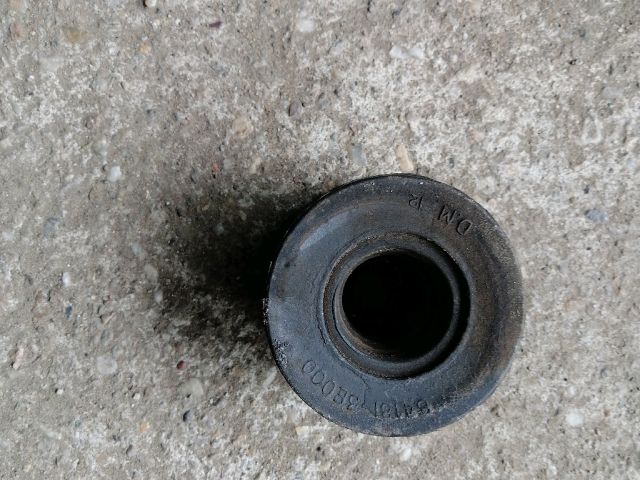 bontott KIA SORENTO Nyomatéktartó Bak