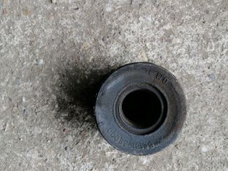 bontott KIA SORENTO Nyomatéktartó Bak