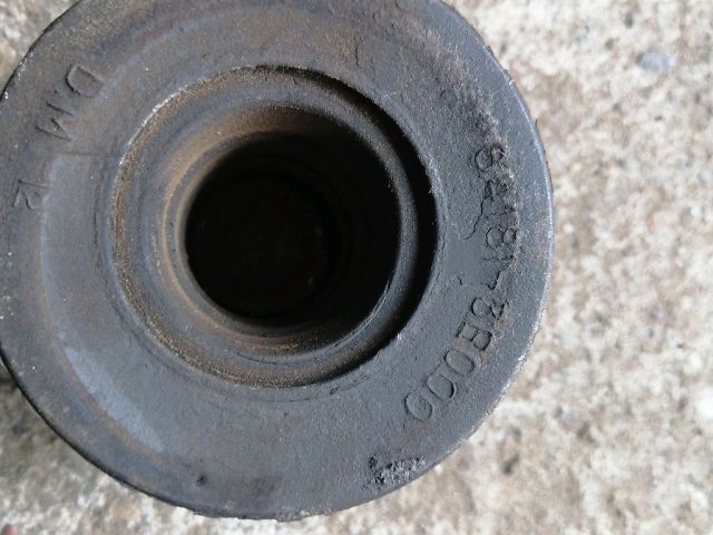 bontott KIA SORENTO Nyomatéktartó Bak