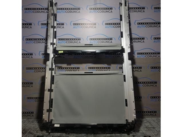 bontott KIA SORENTO Panoráma Tető