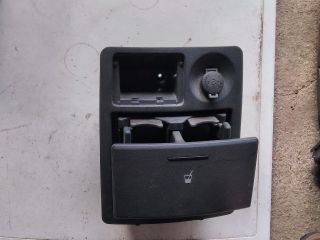 bontott KIA SORENTO Pohártartó