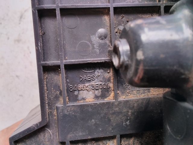 bontott KIA SORENTO Pohártartó