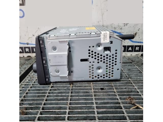 bontott KIA SORENTO Rádió / CD