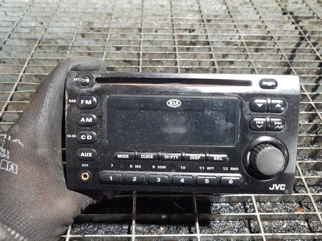 bontott KIA SORENTO Rádió / CD