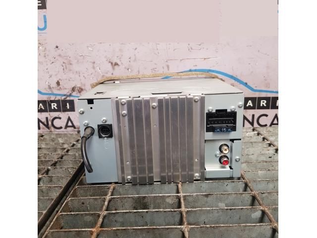 bontott KIA SORENTO Rádió / CD