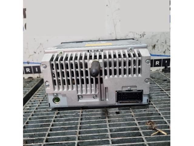 bontott KIA SORENTO Rádió / CD