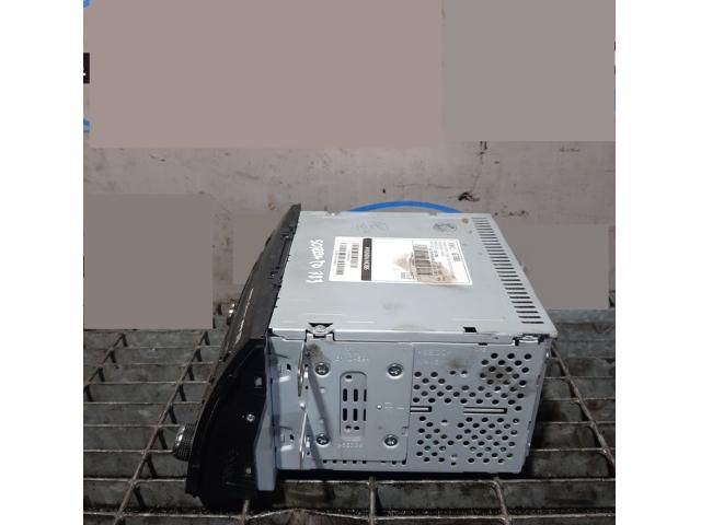 bontott KIA SORENTO Rádió / CD