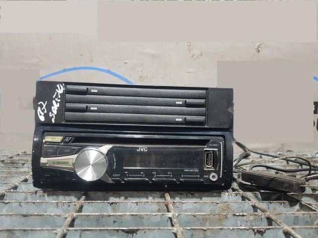 bontott KIA SORENTO Rádió / CD