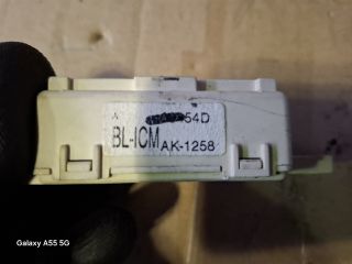 bontott KIA SORENTO Relé