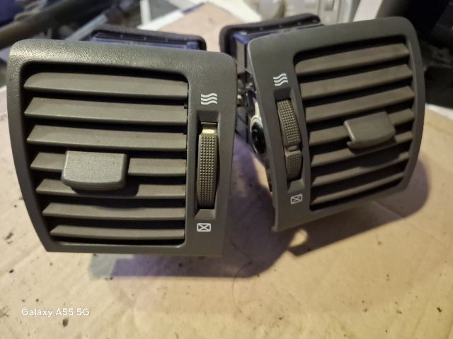 bontott KIA SORENTO Szellőző Szett