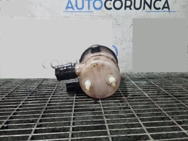 bontott KIA SORENTO Szervóolaj Tartály