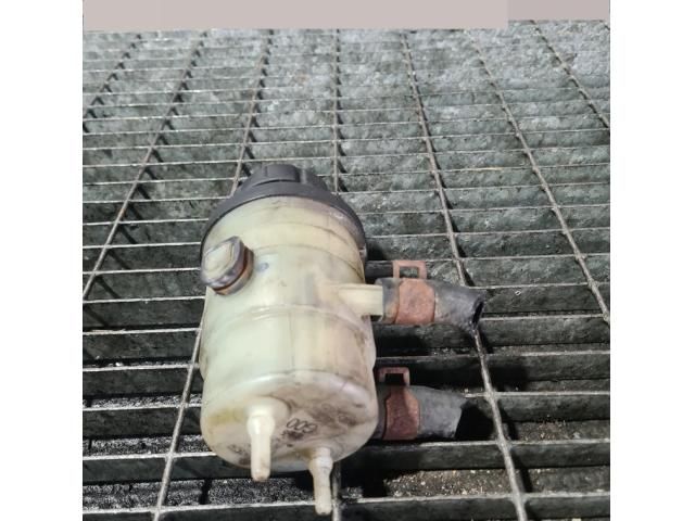 bontott KIA SORENTO Szervóolaj Tartály