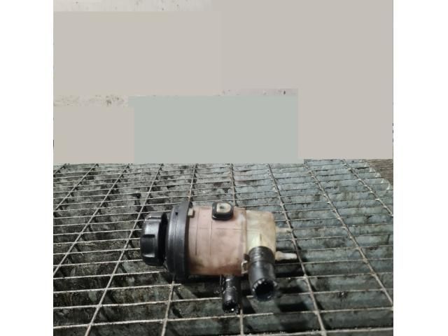 bontott KIA SORENTO Szervóolaj Tartály