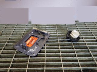 bontott KIA SORENTO Tankajtó