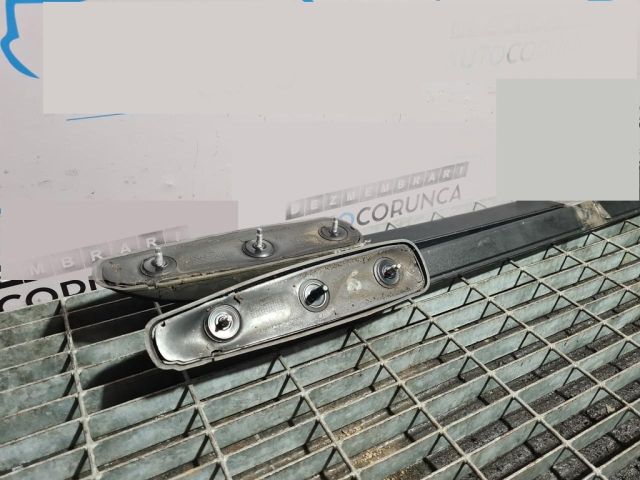 bontott KIA SORENTO Tetősín Pár