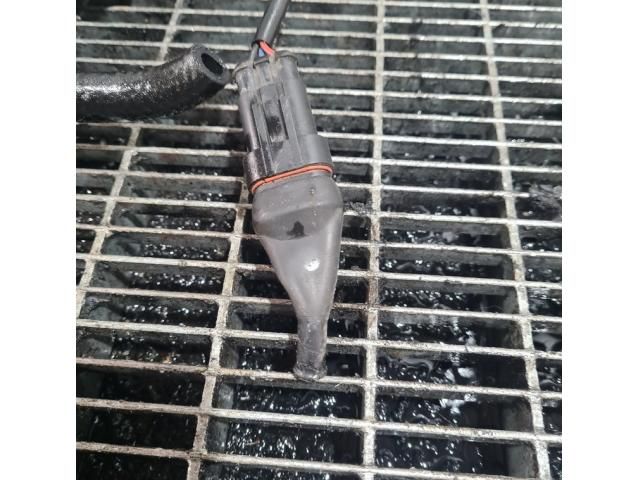 bontott KIA SORENTO Üzemanyagszűrő Ház