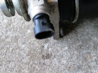 bontott KIA SORENTO Üzemanyagszűrő Ház