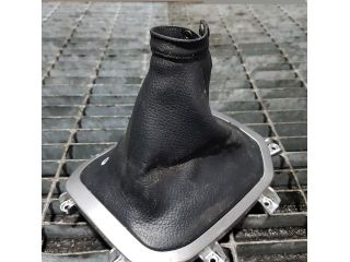 bontott KIA SORENTO Váltószoknya