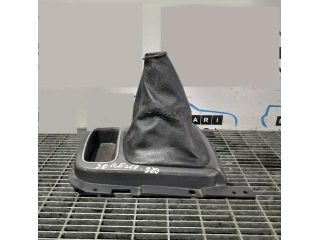 bontott KIA SORENTO Váltószoknya