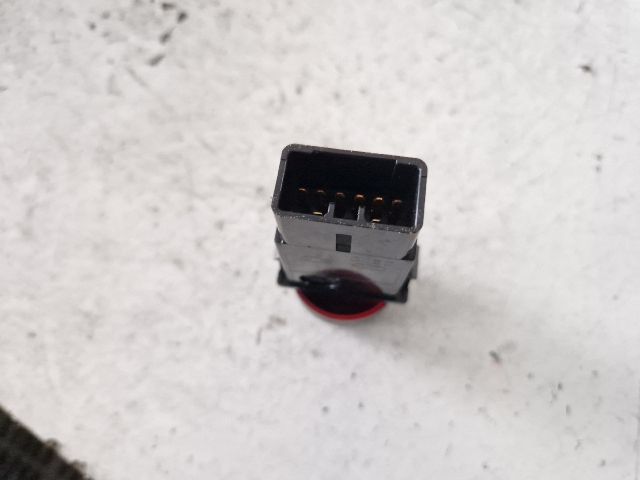 bontott KIA SORENTO Vészvillogó Kapcsoló