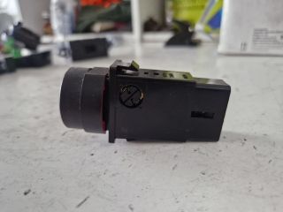 bontott KIA SORENTO Vészvillogó Kapcsoló