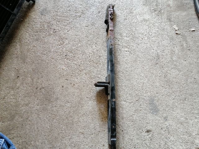 bontott KIA SORENTO Vízhűtő Radiátor Tartó