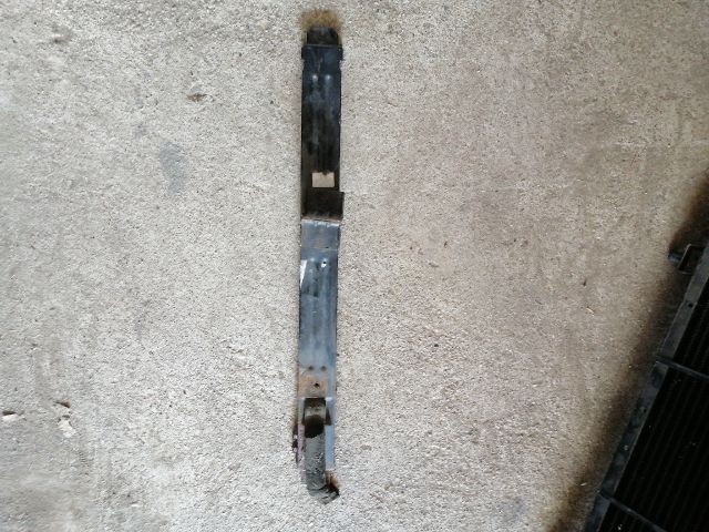 bontott KIA SORENTO Vízhűtő Radiátor Tartó