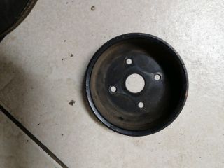 bontott KIA SORENTO Vízpumpa Szíjtárcsa