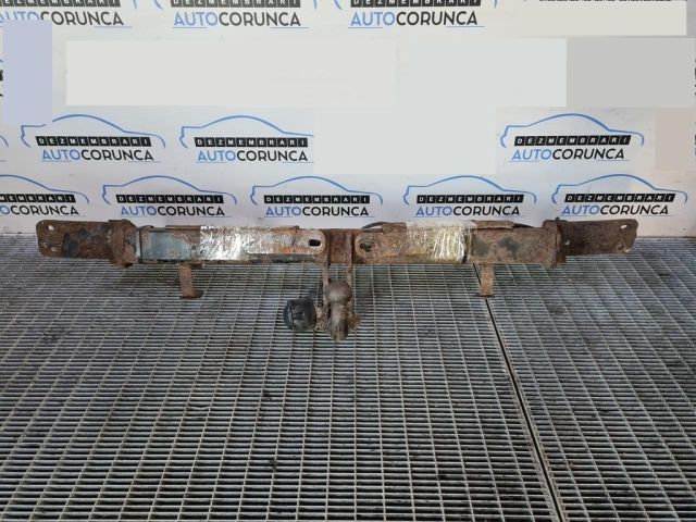 bontott KIA SORENTO Vonóhorog