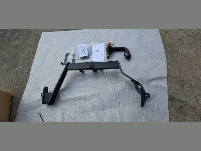 bontott KIA SORENTO Vonóhorog