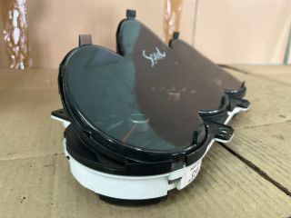 bontott KIA SOUL Kilométeróra