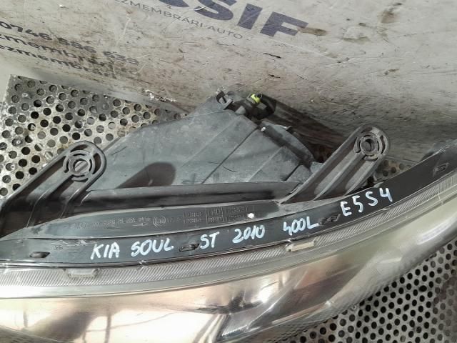 bontott KIA SOUL Bal Fényszóró