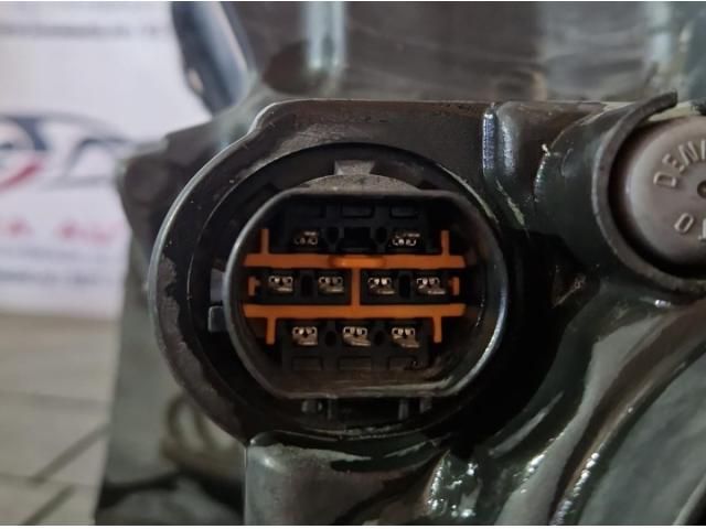 bontott KIA SOUL Bal Fényszóró