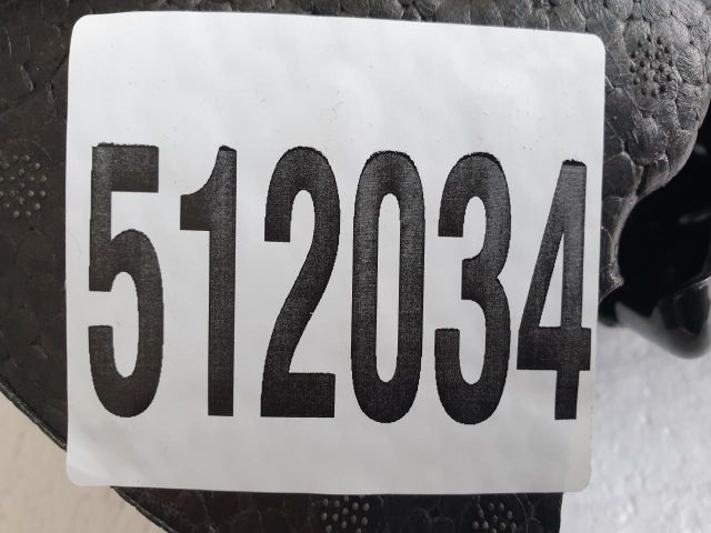 bontott KIA SOUL Emelő