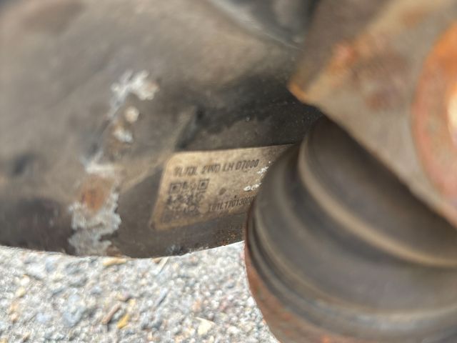 bontott KIA SPORTAGE Bal első Gólyaláb (Lengécsillapító, Rugó)