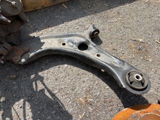 bontott KIA SPORTAGE Bal első Gólyaláb (Lengécsillapító, Rugó)