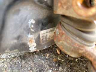 bontott KIA SPORTAGE Bal első Gólyaláb (Lengécsillapító, Rugó)