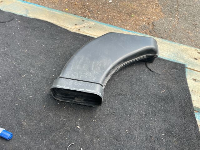 bontott KIA SPORTAGE Légbeömlő Cső