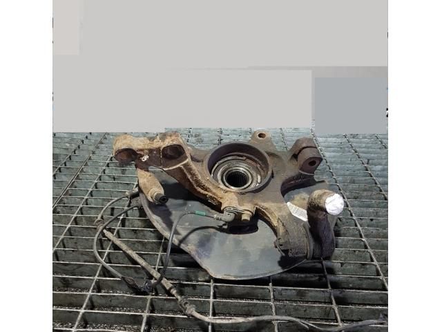 bontott KIA SPORTAGE Bal első Csonkállvány