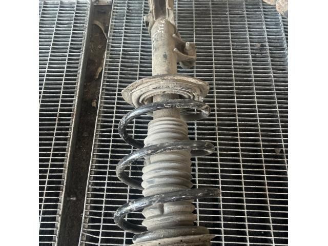 bontott KIA SPORTAGE Bal első Lengéscsillapító