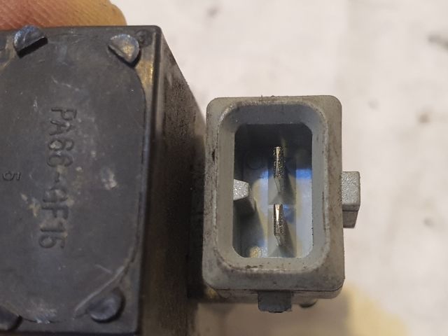 bontott KIA SPORTAGE EGR / AGR Vákum Szelep