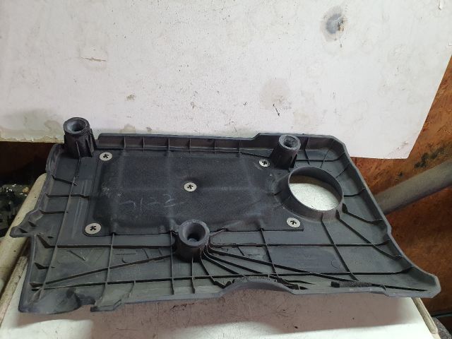 bontott KIA SPORTAGE Felső Motorburkolat