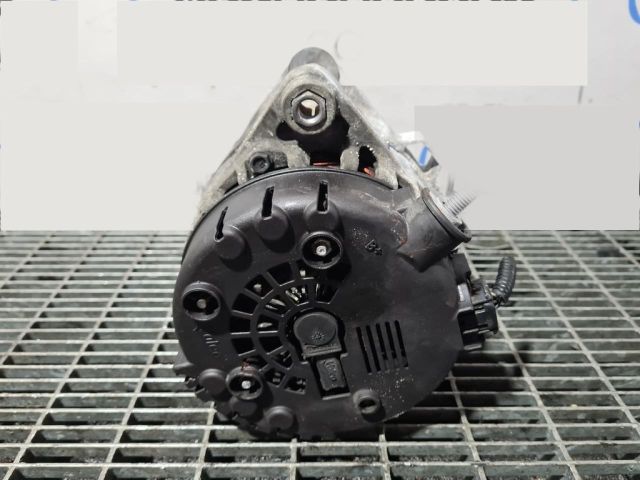 bontott KIA SPORTAGE Generátor